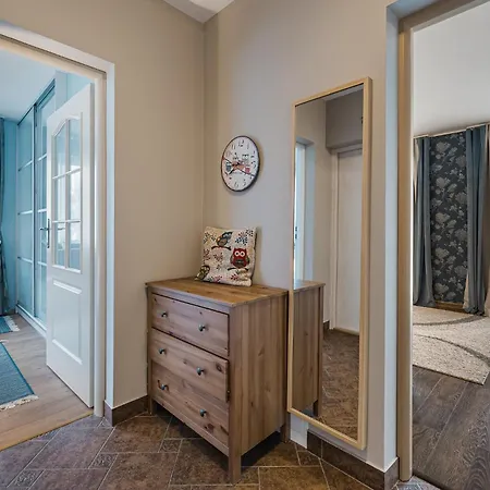 Tyrol Apartment